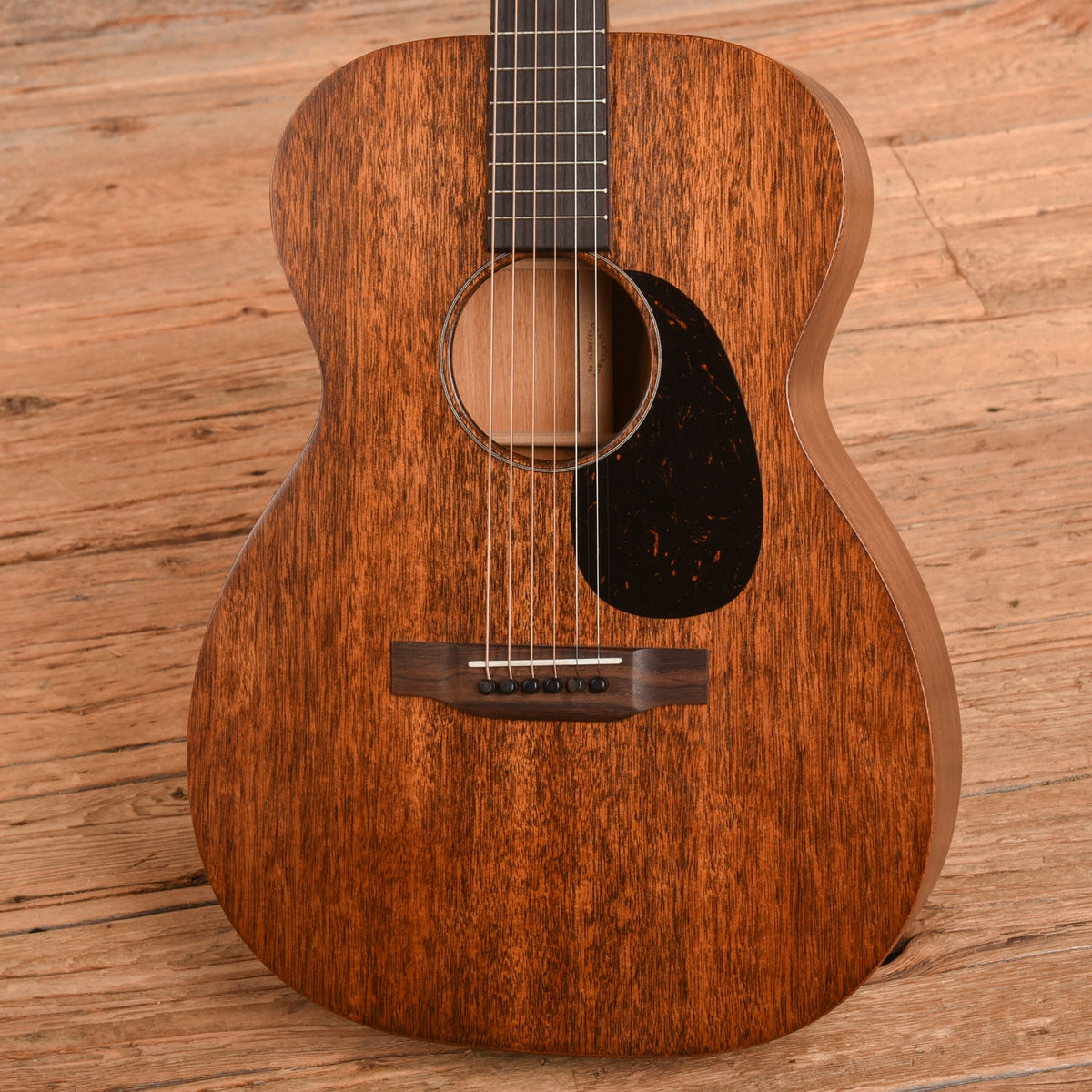 Martin 00-15M Brown 2025 - View 2 | MusicMarket