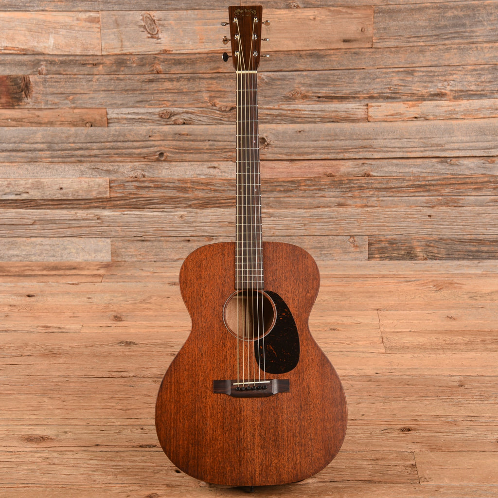 Martin 000-15M Brown 2022 - View 4 | MusicMarket