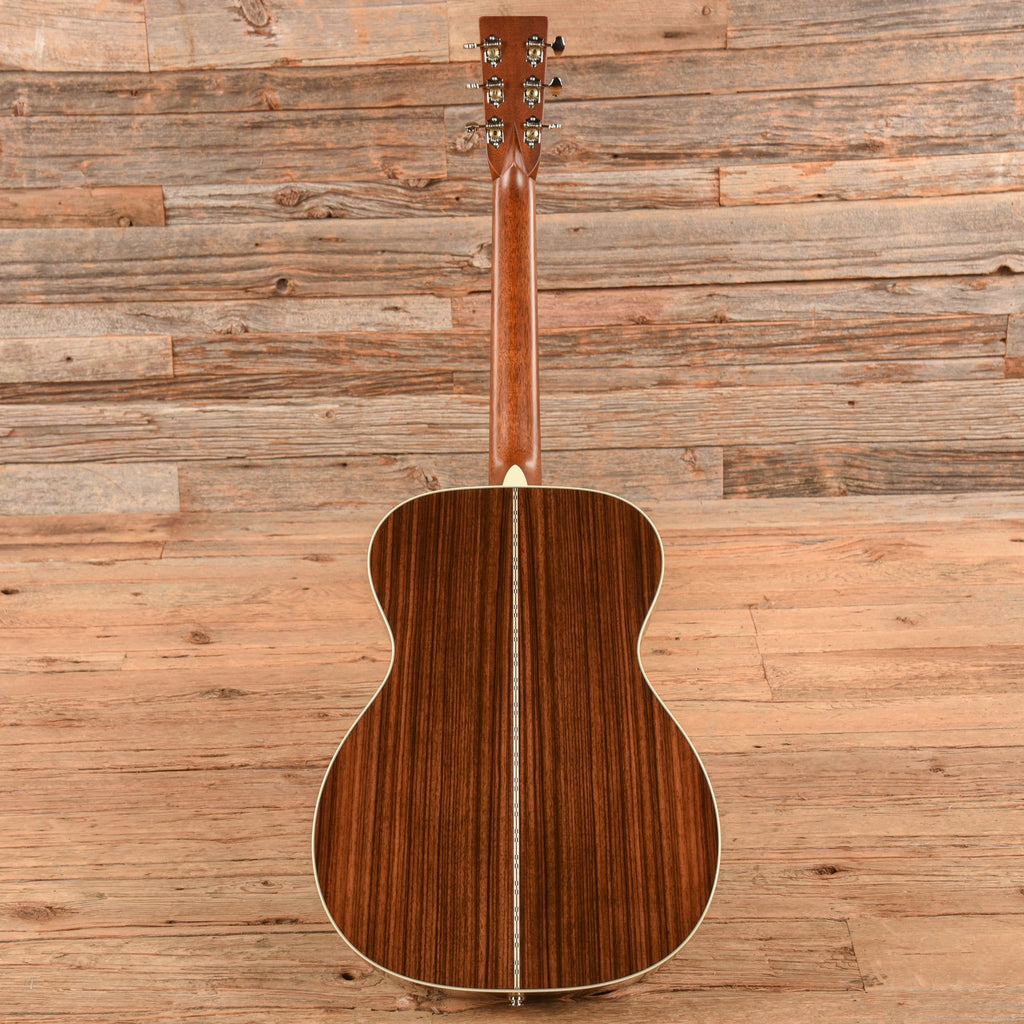 Martin 000-28 Sunburst 2025 - John Oates - View 5 | MusicMarket