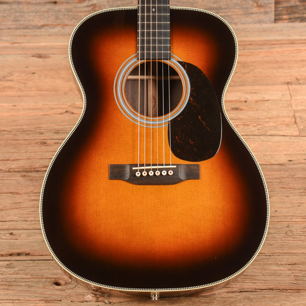 Martin 000-28 Sunburst 2025 - John Oates - MusicMarket