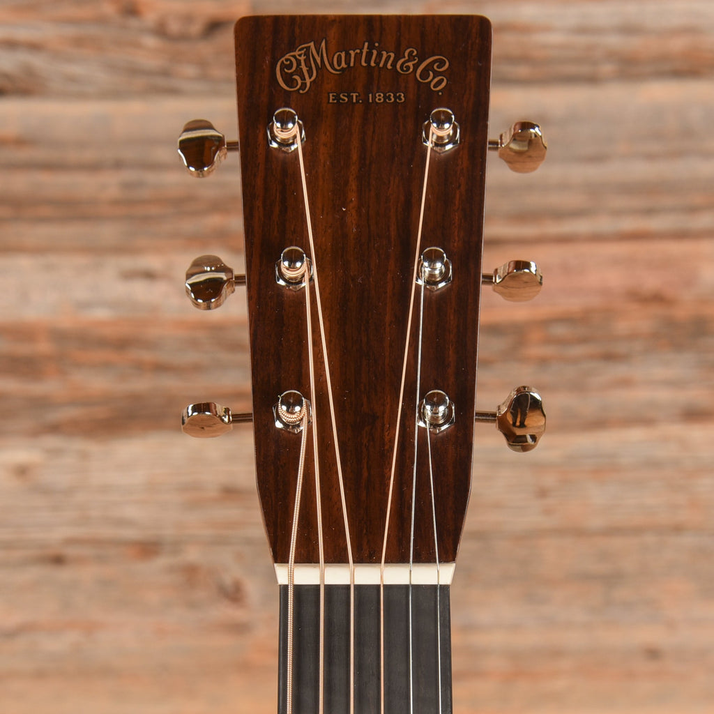 Martin 000-28 Sunburst 2025 - John Oates - View 6 | MusicMarket