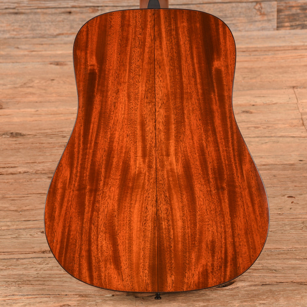Martin Custom Shop Dreadnought Centennial Natural 2017 - Zac Brown - View 3 | MusicMarket