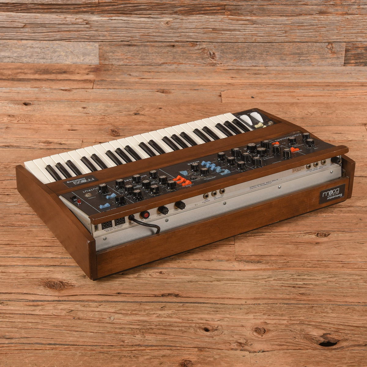 Moog Minimoog Model D 44-Key Monophonic Synthesizer 1972 - View 2 | MusicMarket