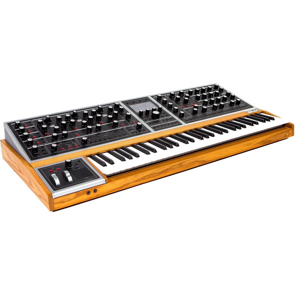 Moog One 8 Voice Polyphonic Synthesizer - View 7 | MusicMarket