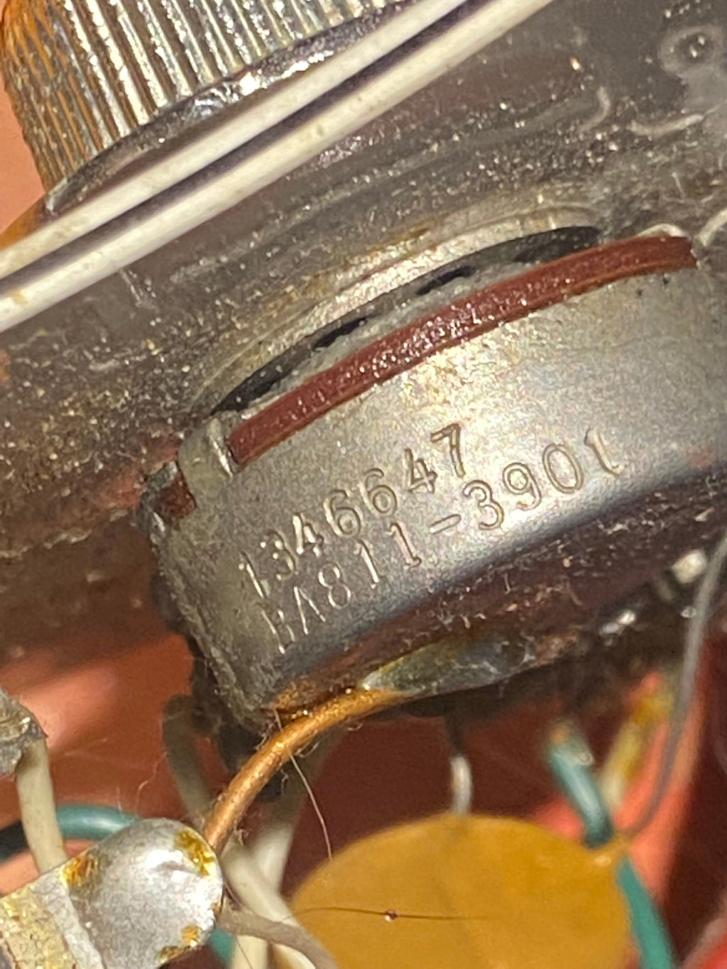 Mosrite Celebrity Sunburst 1970s - View 14 | MusicMarket