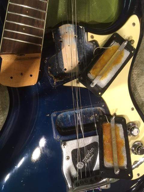 Mosrite Ventures Model Dark Blue 1965 - View 7 | MusicMarket
