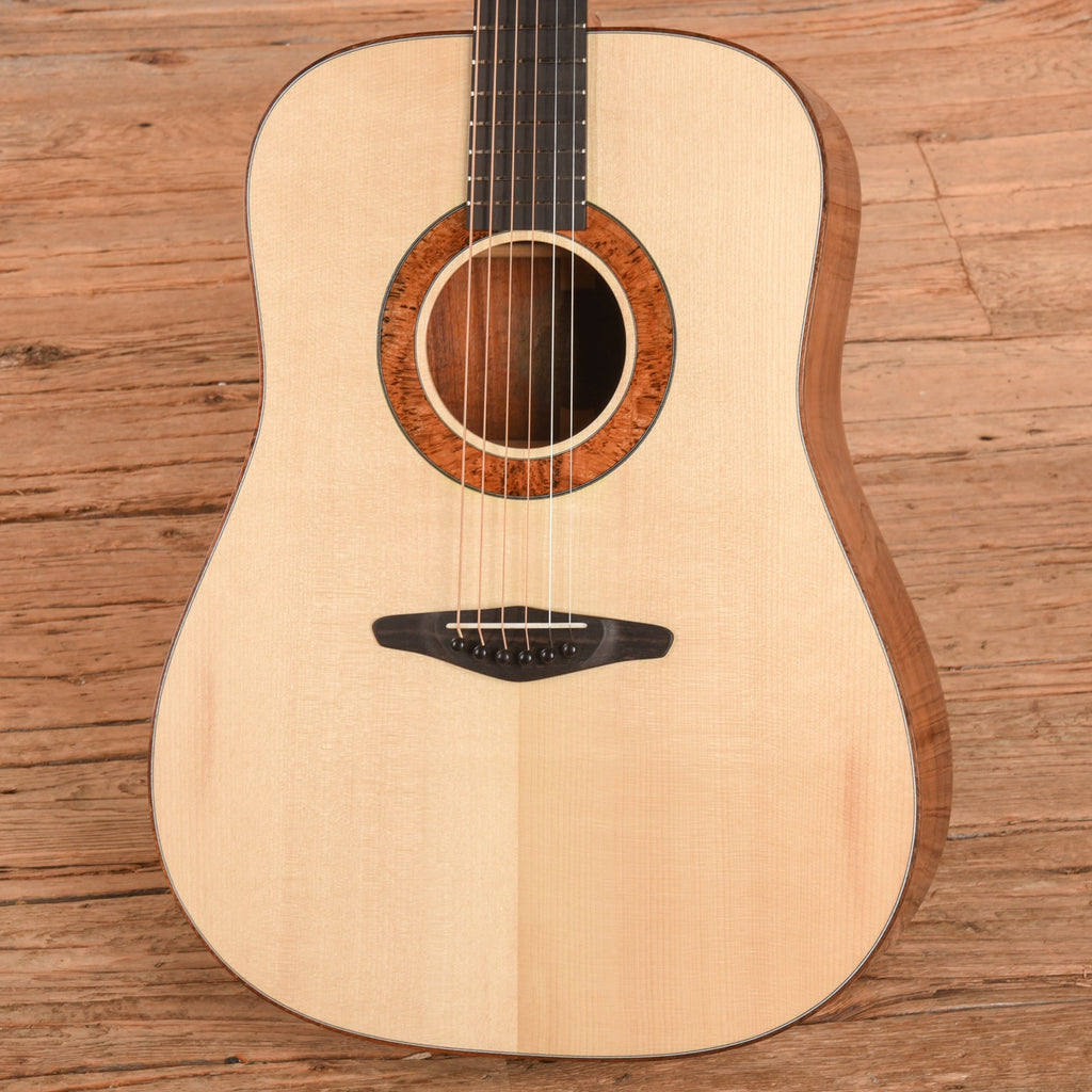 MP Guitars Aloha Ever After Natural 2023 - Zac Brown - View 2 | MusicMarket