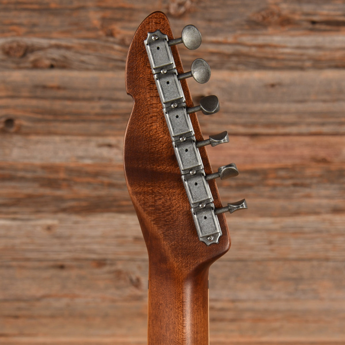 Mule Mulecaster Doublecut Baritone White - View 7 | MusicMarket