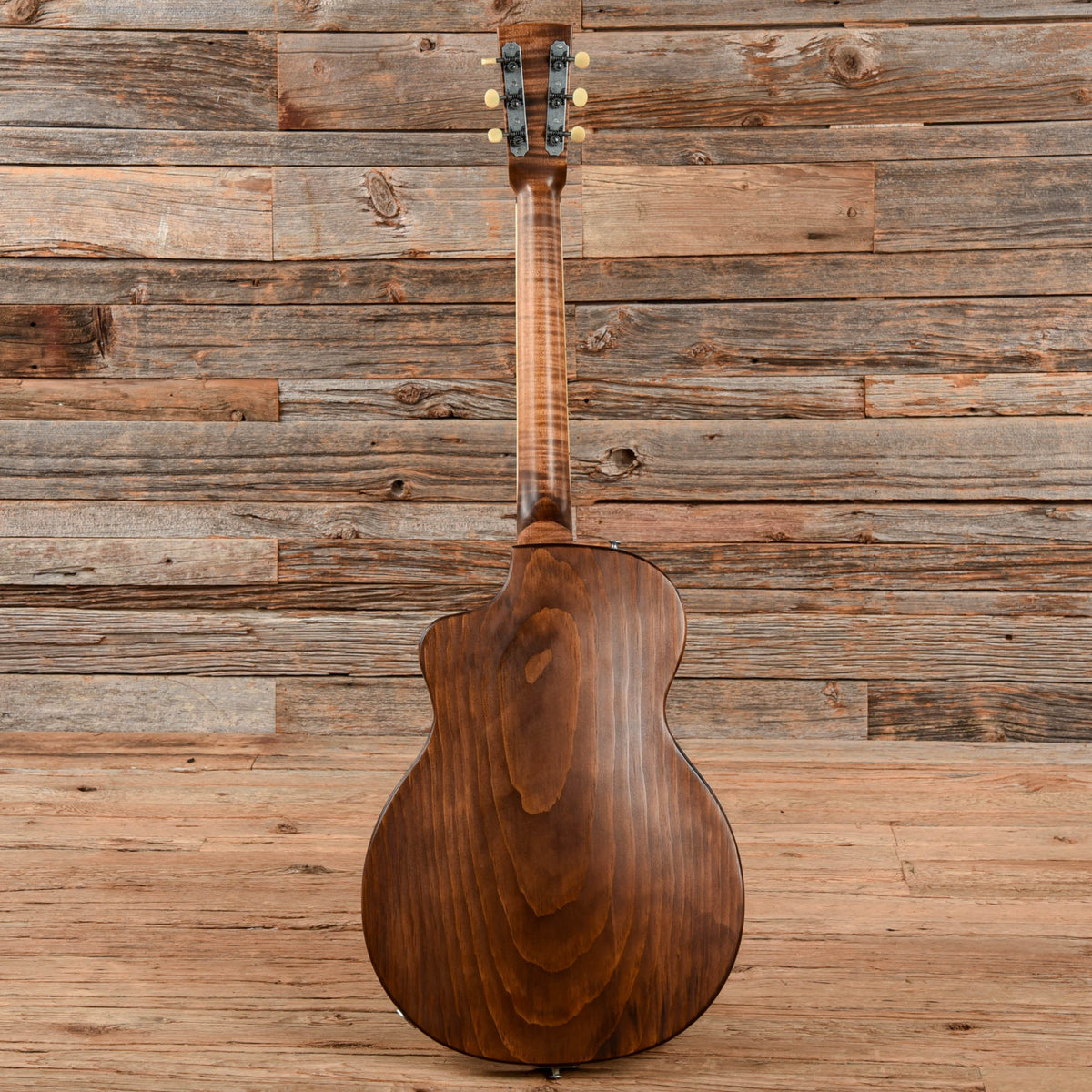 Mule Custom Mavis Cutaway Flame Maple Top Natural - View 5 | MusicMarket