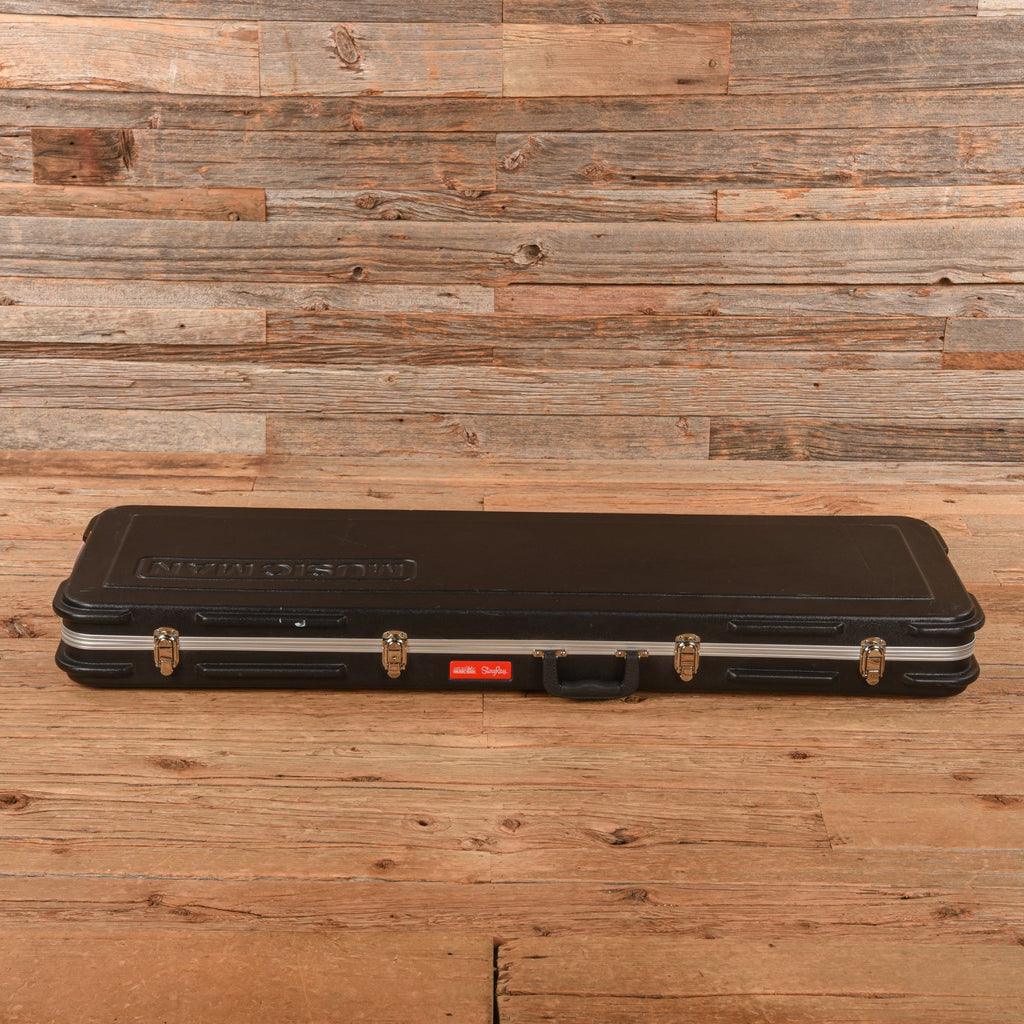 Music Man StingRay 3 EQ H Black 2016 - View 8 | MusicMarket