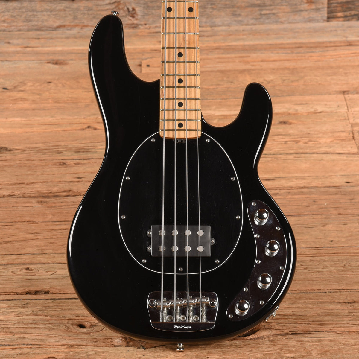 Music Man StingRay 4 H 3EQ Black 2016 - MusicMarket