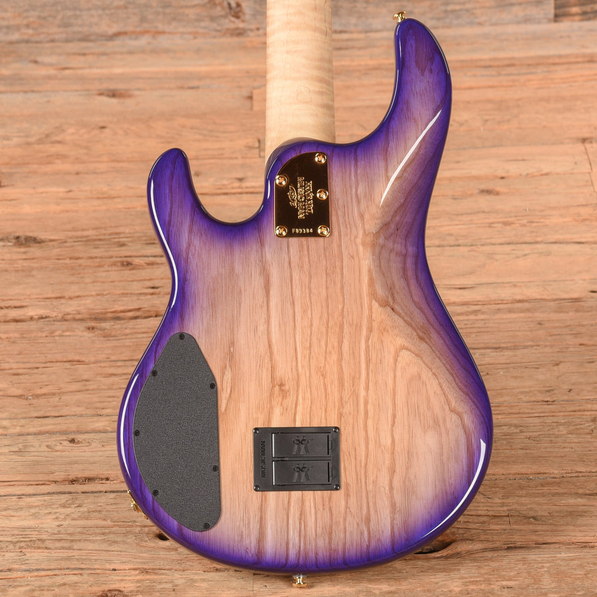 Music Man Ball Family Reserve StingRay 5 HH Moonbeam 2024 - View 3 | MusicMarket