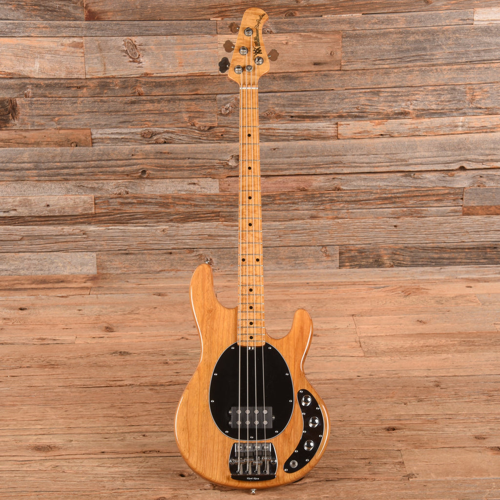 Music Man Classic StingRay 2EQ Natural 2017 - View 4 | MusicMarket