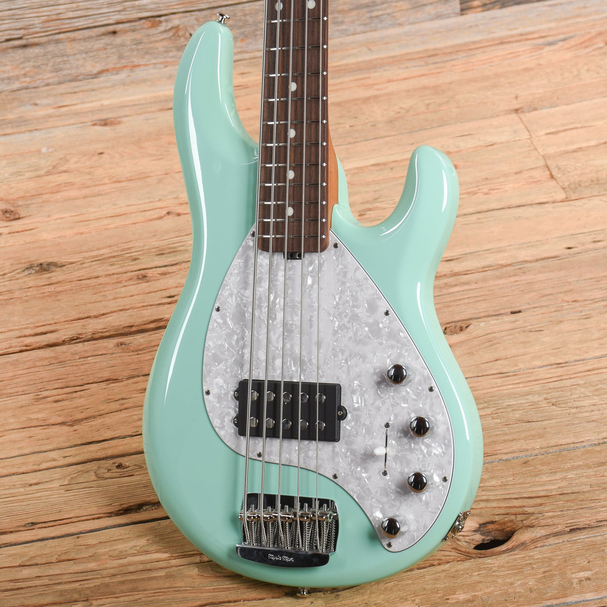 Music Man StingRay Special 5H Surf Green 2024 - View 2 | MusicMarket