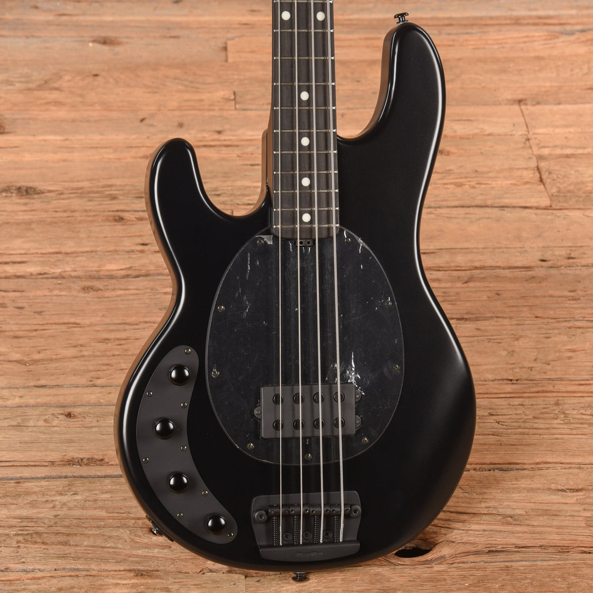 Music Man StingRay 3 EQ H Stealth Black 2017 LEFTY - View 2 | MusicMarket