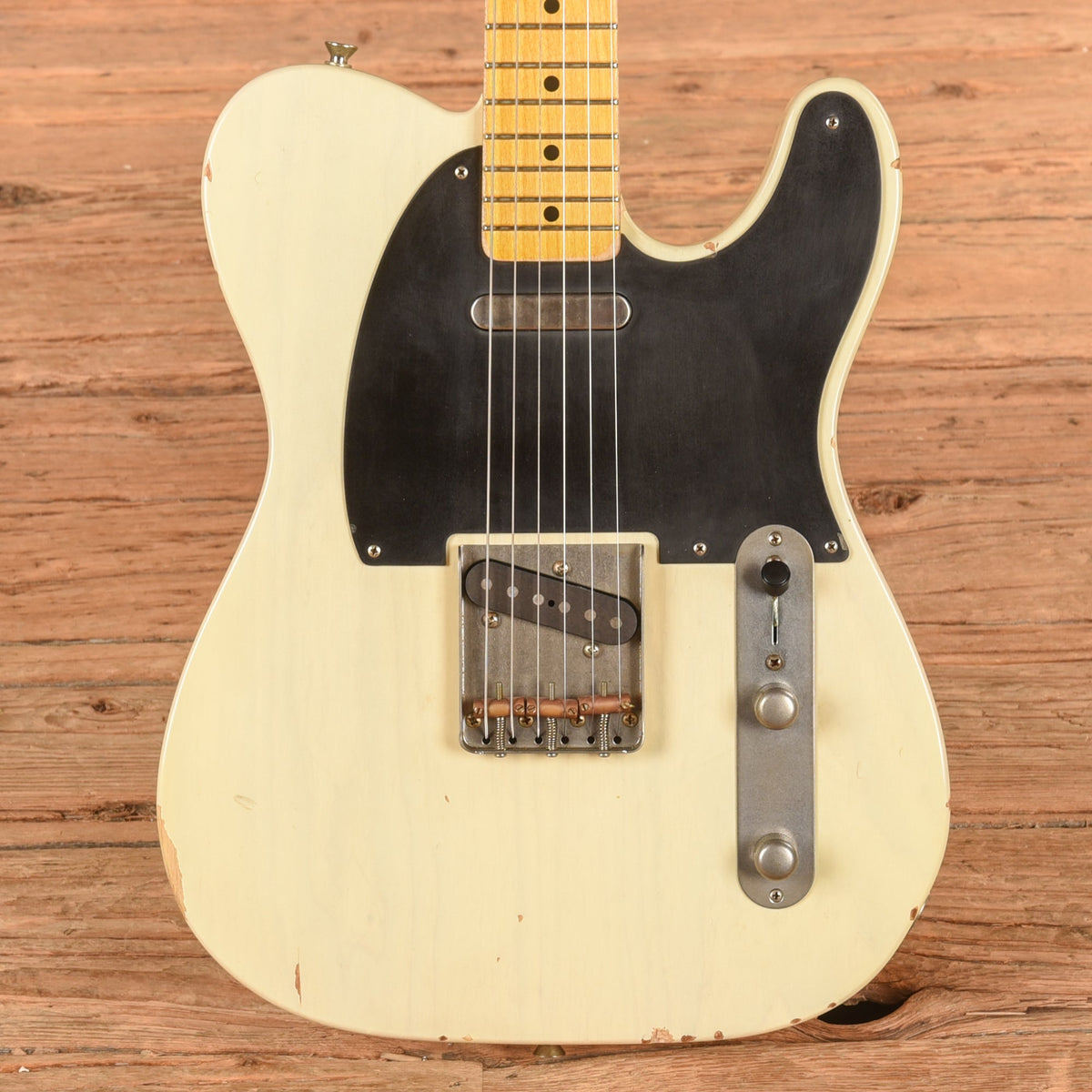 Nash T-52 White - MusicMarket