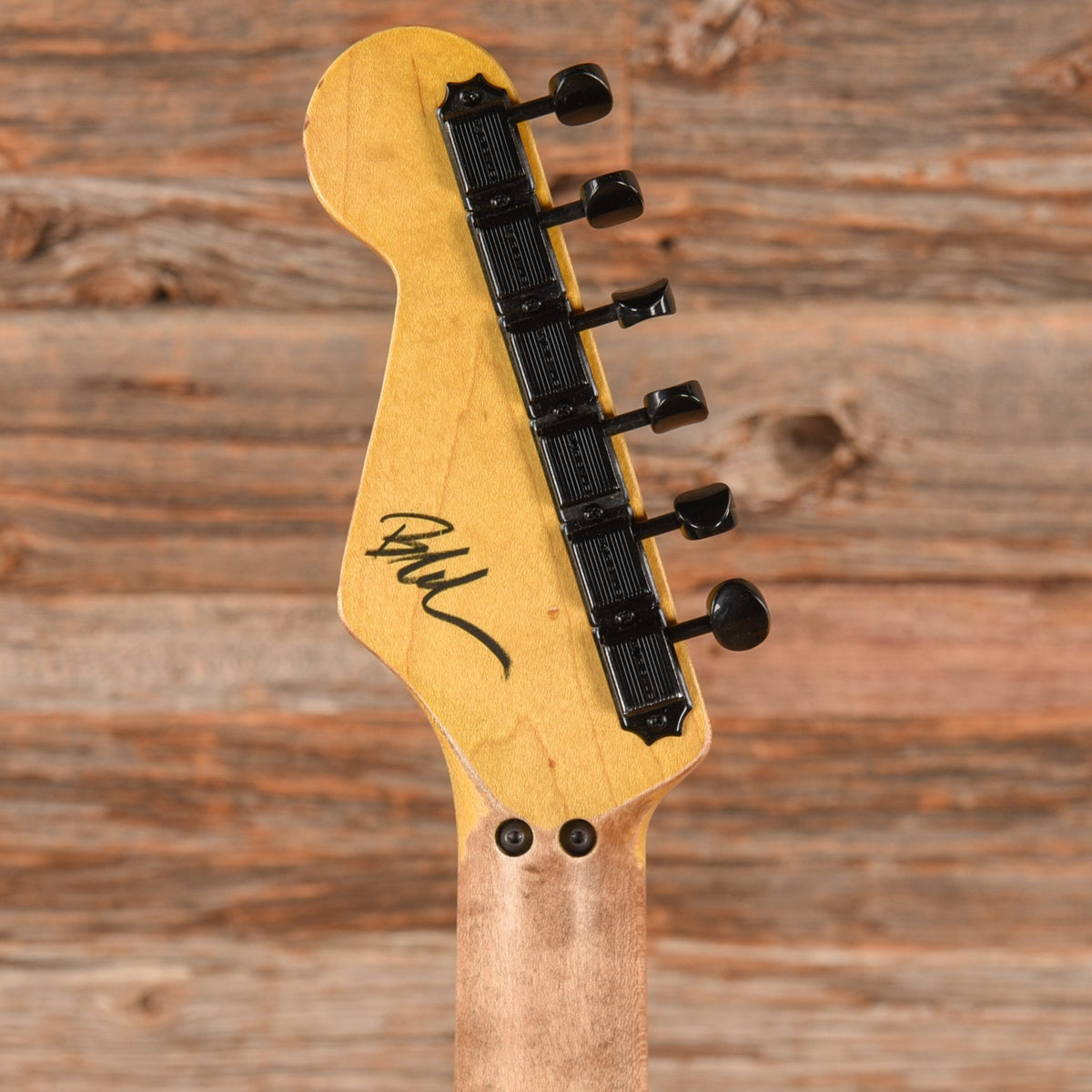 Nash S-81 Sunshine Orange 2023 - View 7 | MusicMarket