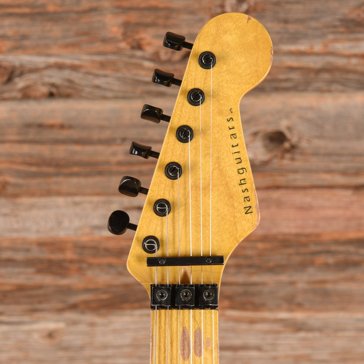 Nash S-81 Sunshine Orange 2023 - View 6 | MusicMarket
