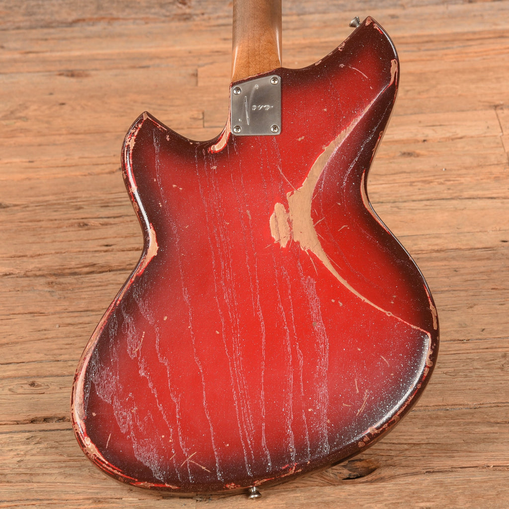 Novo Serus J Silvertone Burst 2025 - View 3 | MusicMarket