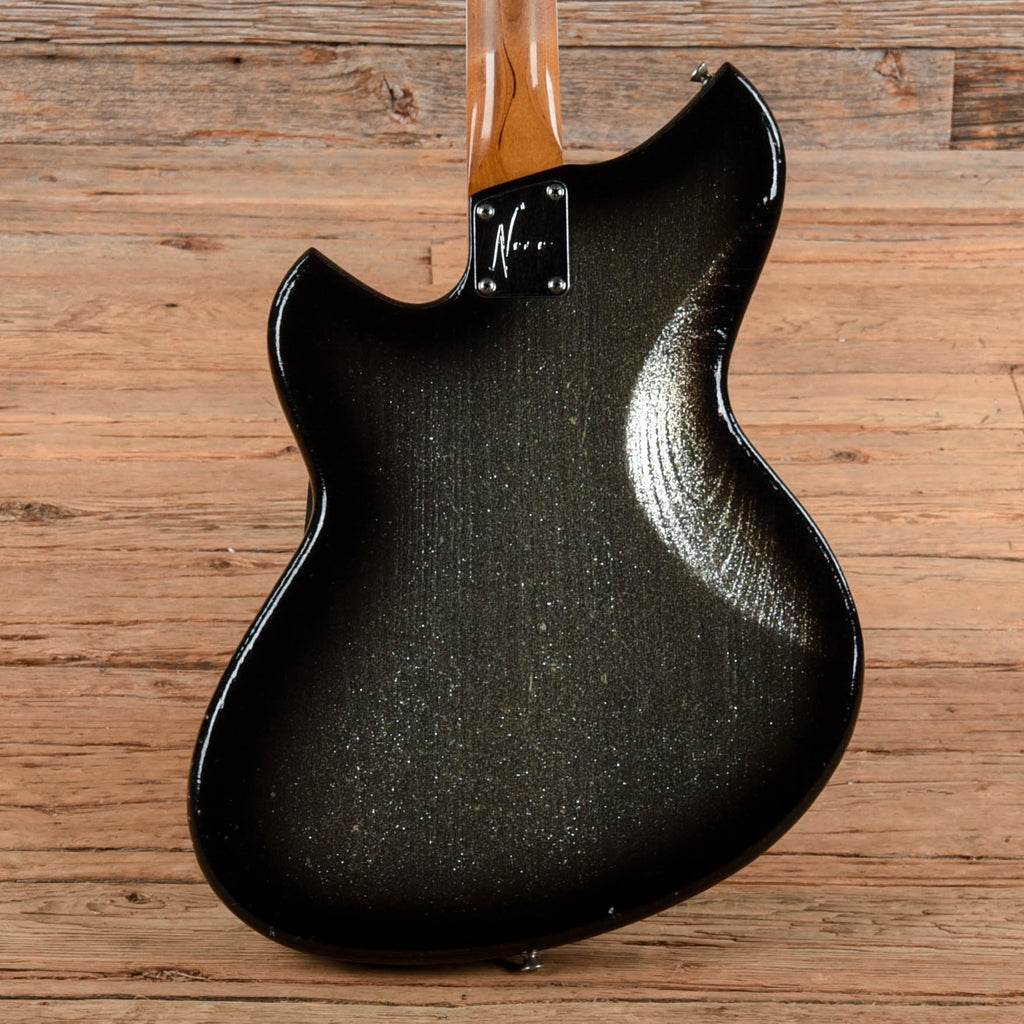 Novo Serus H2 Silver Sparkle over Bull Black - View 3 | MusicMarket