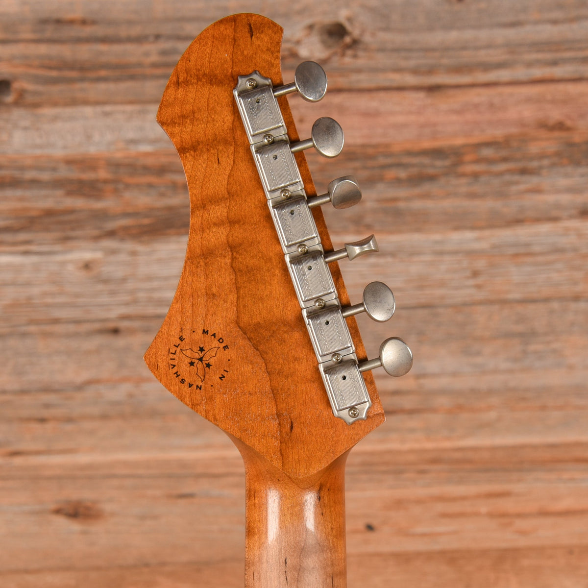 Novo Solus M1 Sunburst 2021 - View 7 | MusicMarket
