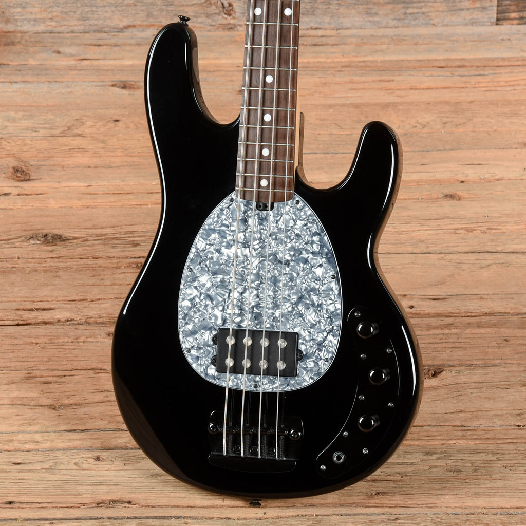 OLP 4-String Bass Black - View 2 | MusicMarket
