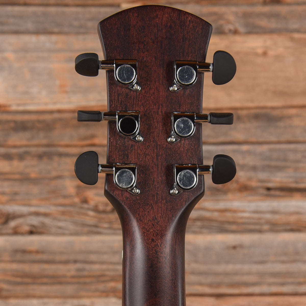 Orangewood Oliver Mahogany Live Acoustic-Electric Guitar - View 7 | MusicMarket