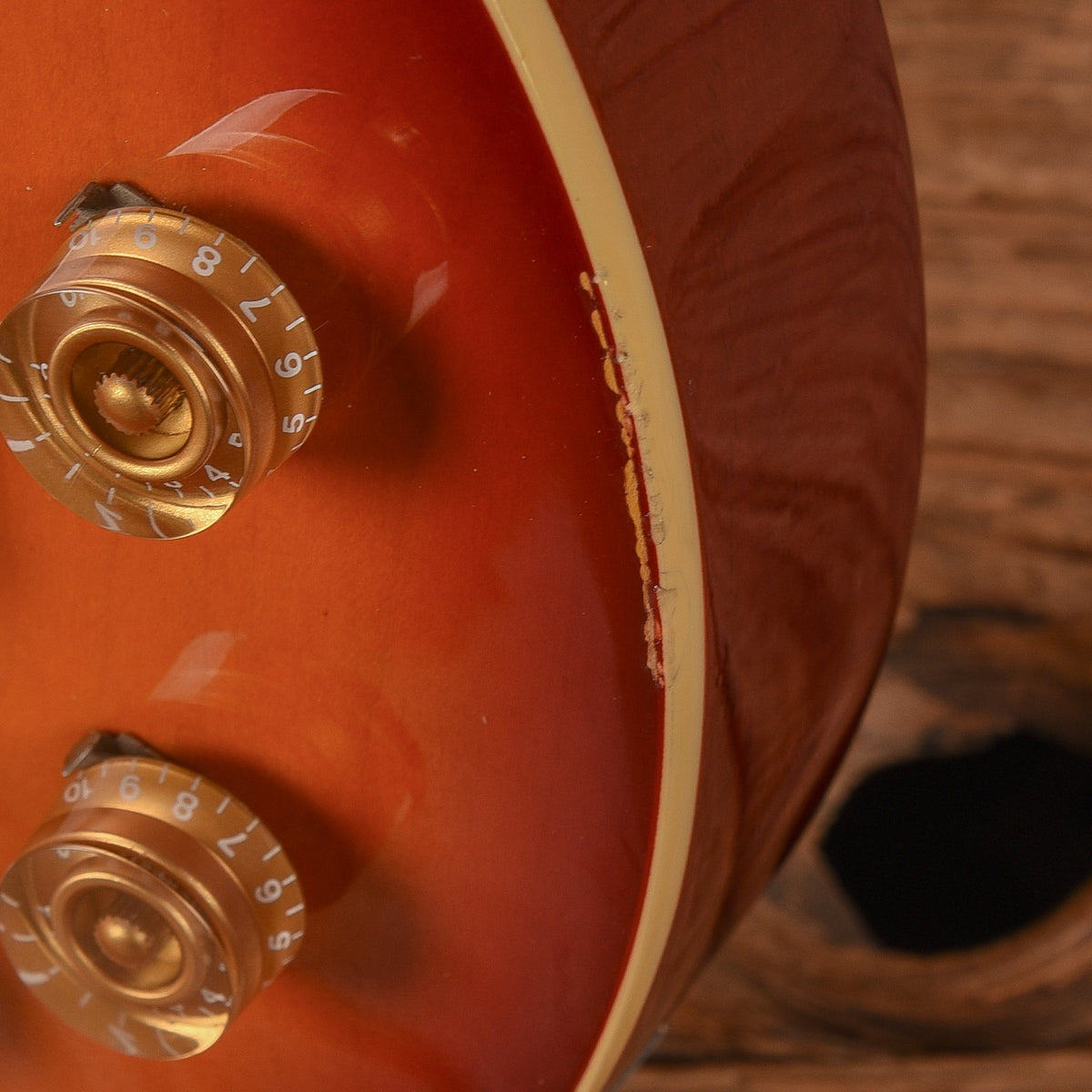 Orville LPS-75 Cherry Sunburst - View 10 | MusicMarket