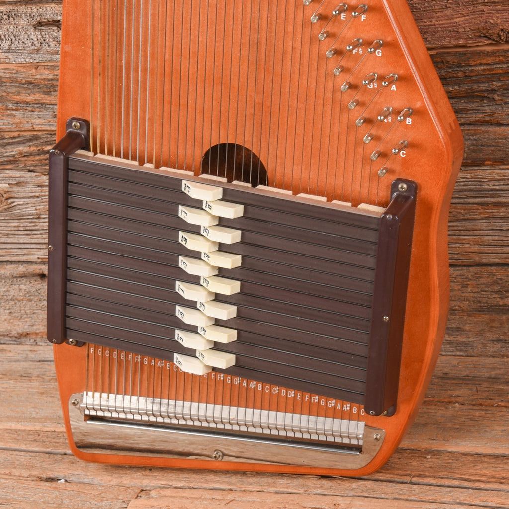 Oscar Schmidt Autoharp - Zac Brown - View 2 | MusicMarket