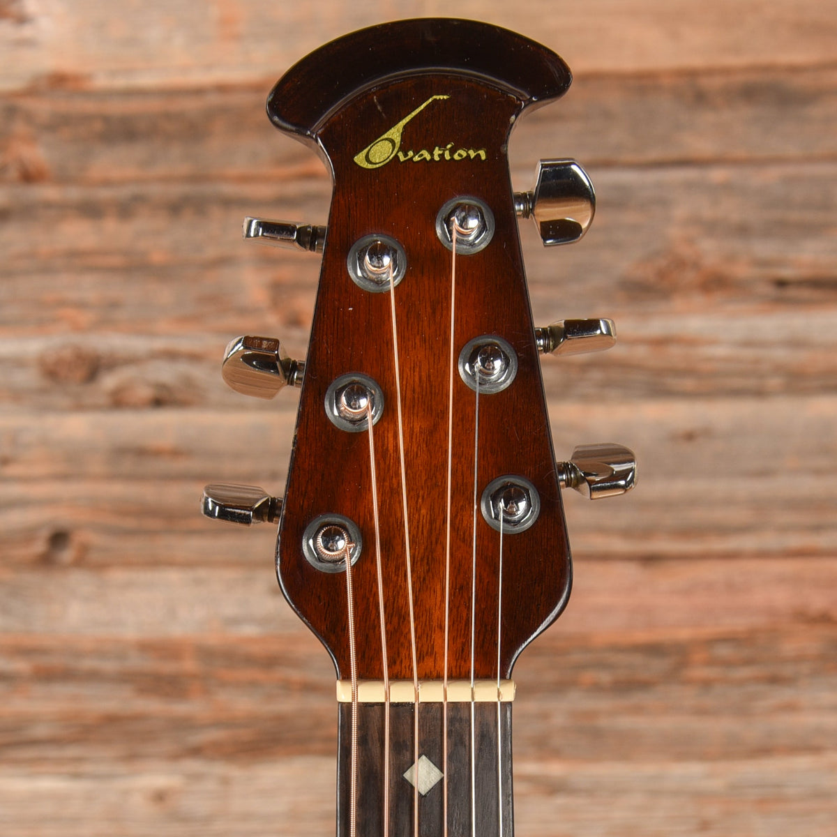 Ovation 1612 Custom Balladeer Sunburst 1979 - View 6 | MusicMarket