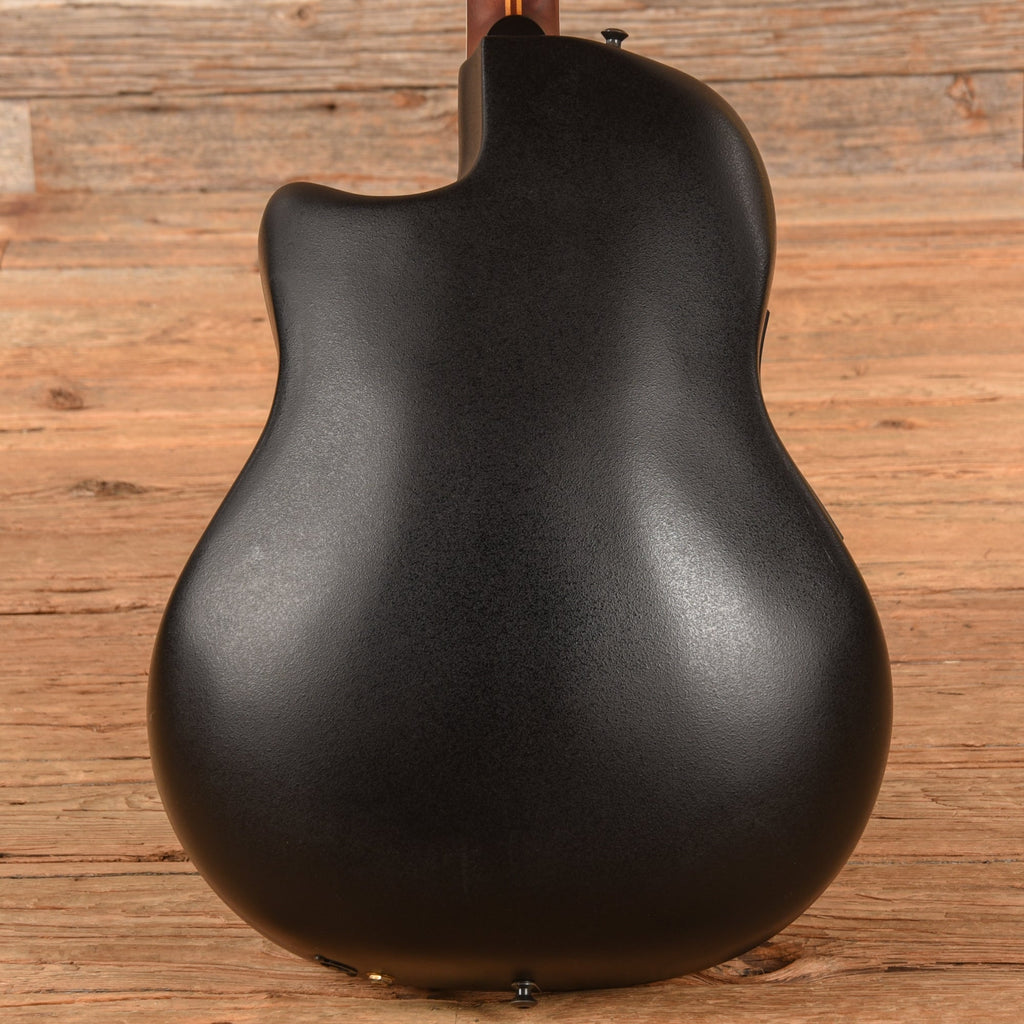 Ovation 1769 Custom Legend Green Burst - View 3 | MusicMarket