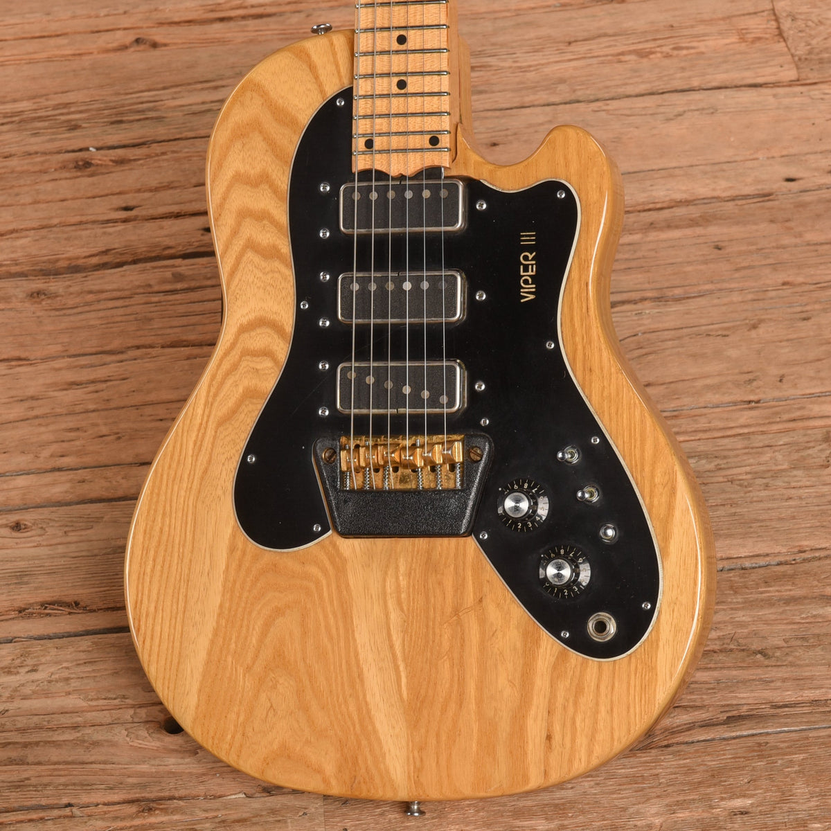 Ovation Viper III Natural 1970s - View 2 | MusicMarket