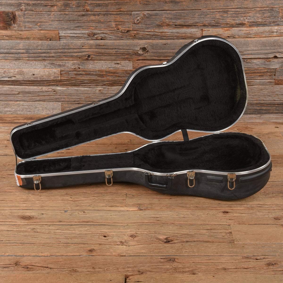 Ovation Celebrity CC045 Sunburst - View 10 | MusicMarket