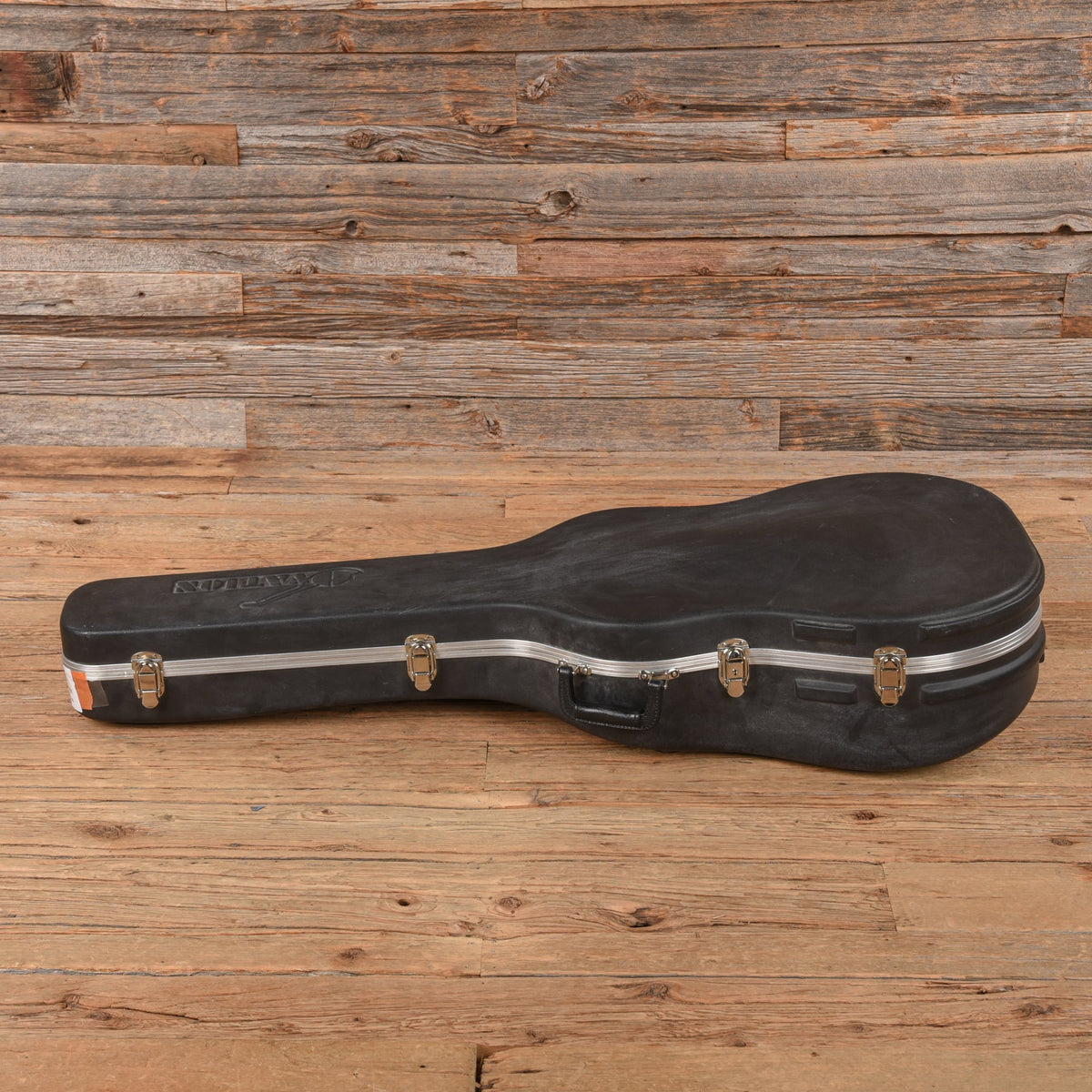 Ovation Celebrity CC045 Sunburst - View 9 | MusicMarket