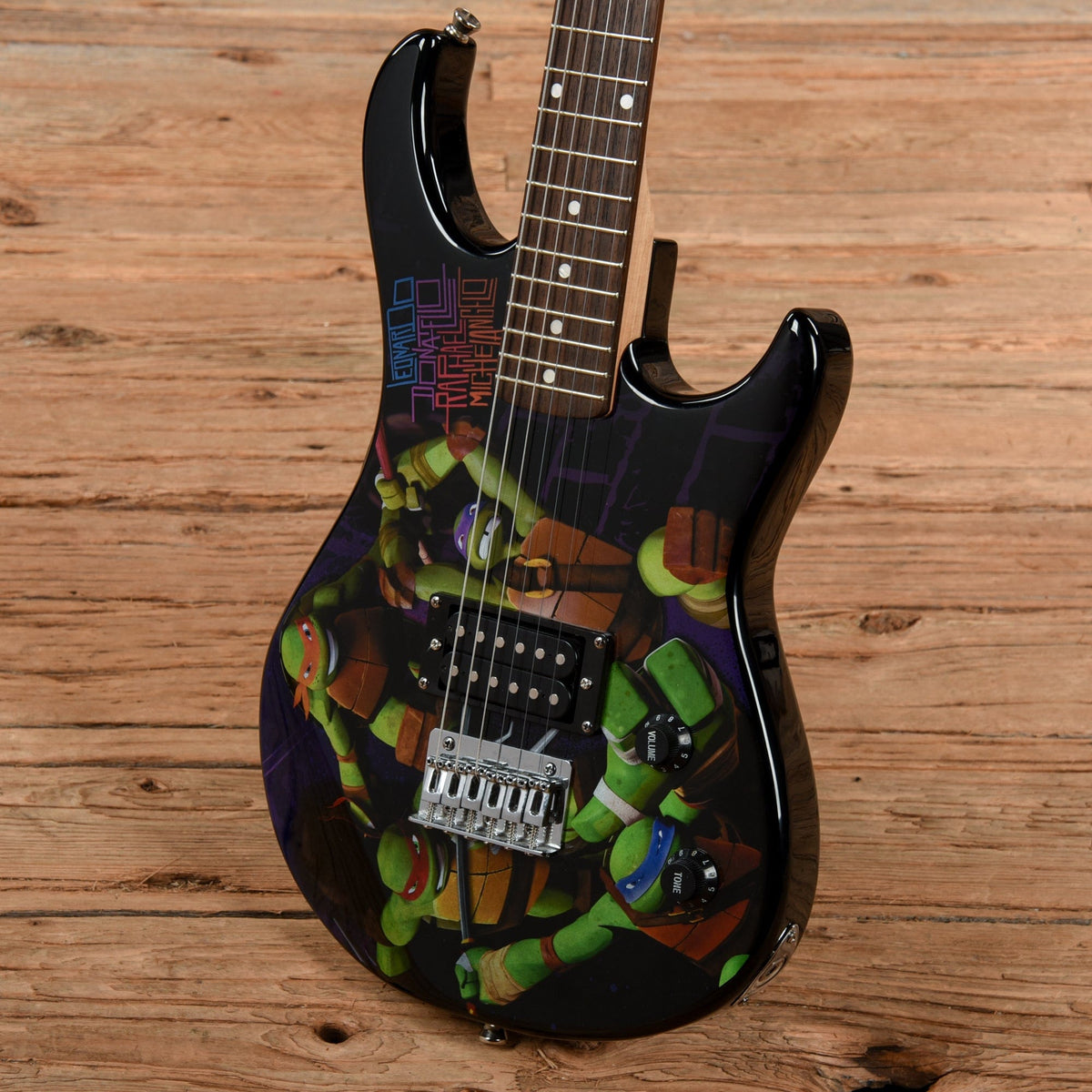 Peavey Rockmaster Black with Ninja Turtle Graphic - View 2 | MusicMarket