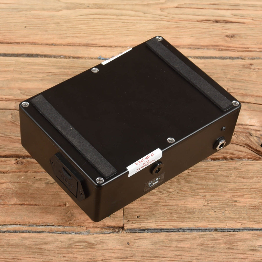 Pete Cornish Deluxe Series P-2 - View 2 | MusicMarket