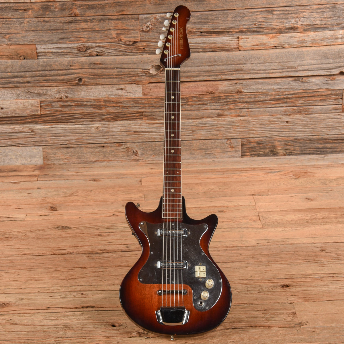 Philharmonic 2-Pickup Electric Solidbody Sunburst 1970s - View 4 | MusicMarket