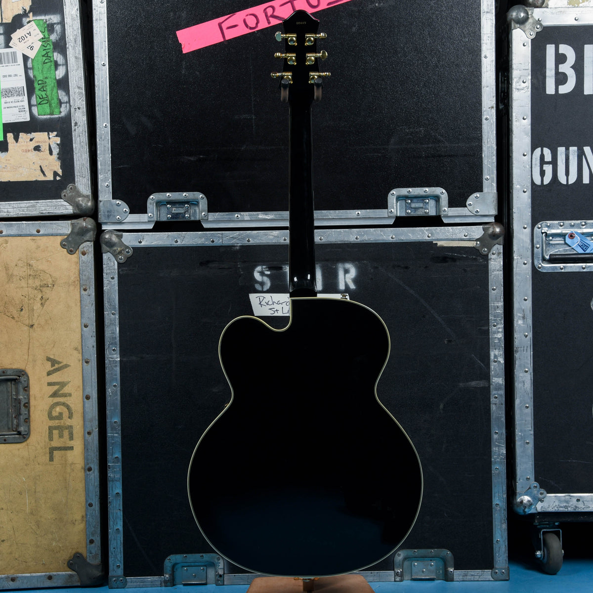 Prestige Semi-Hollow - View 2 | MusicMarket
