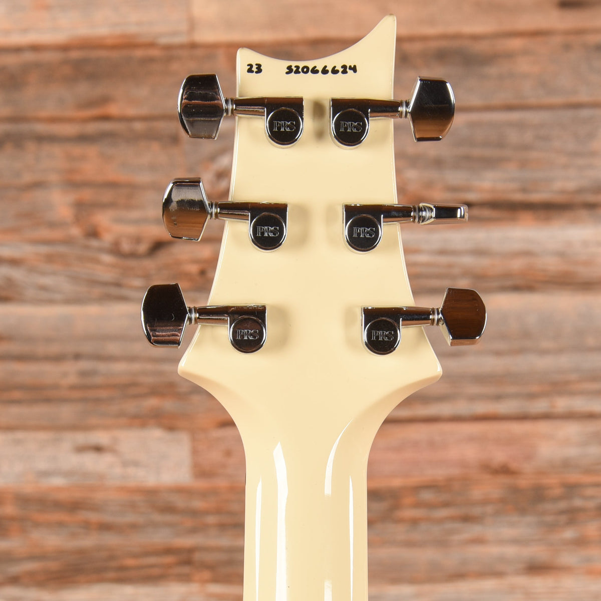 PRS S2 Vela Semi-Hollow White 2023 - View 7 | MusicMarket
