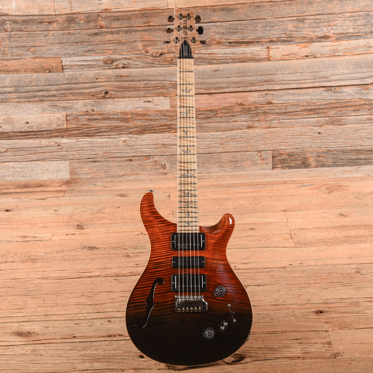 PRS Wood Library Special 22 Semi-Hollow Fire Red Black Fade 2020 - View 4 | MusicMarket