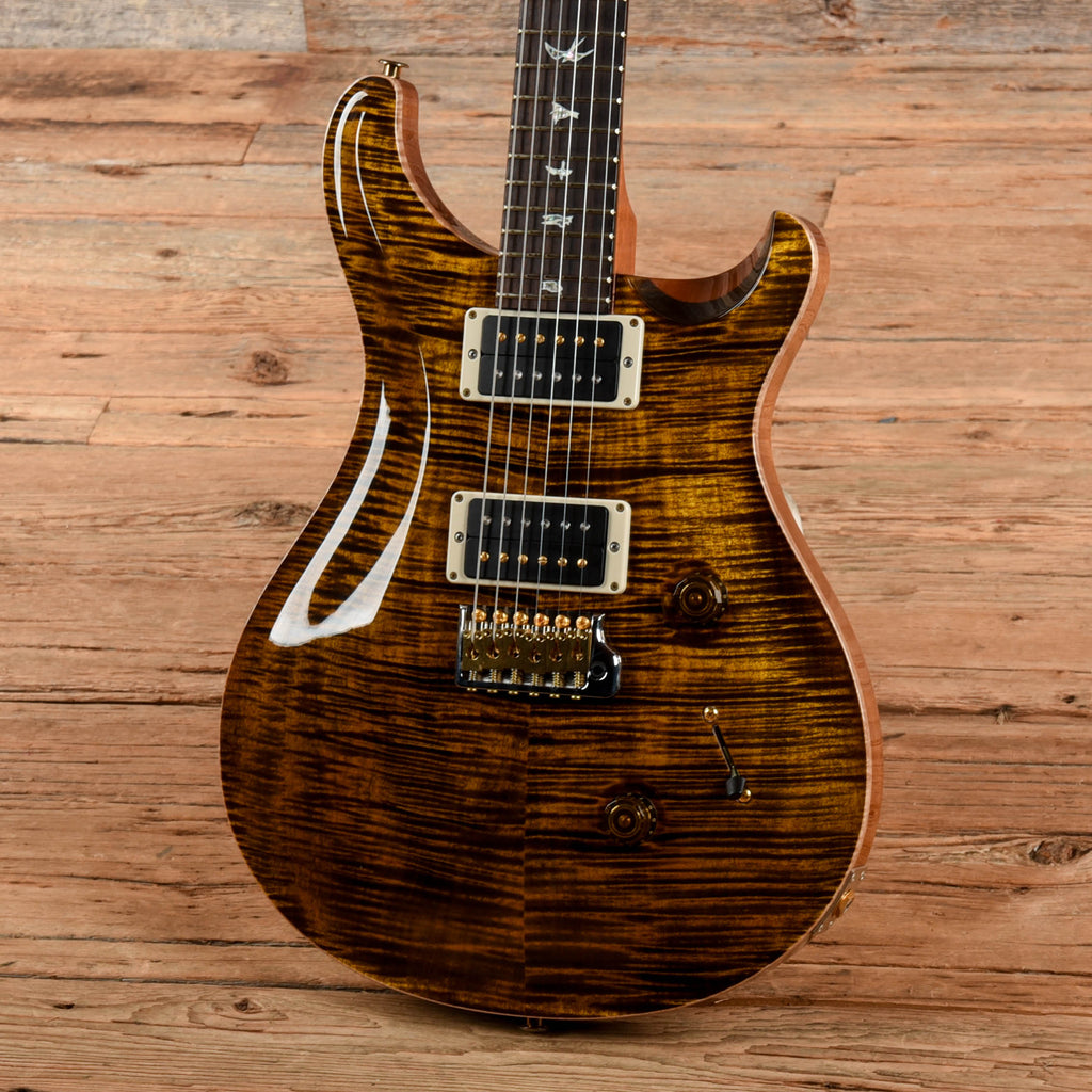 PRS Custom 24 10-Top Yellow Tiger 2023 - View 2 | MusicMarket