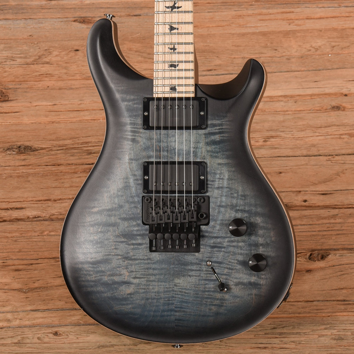 PRS Dustie Waring Signature CE24 Faded Blue Smokeburst 2021 - View 2 | MusicMarket
