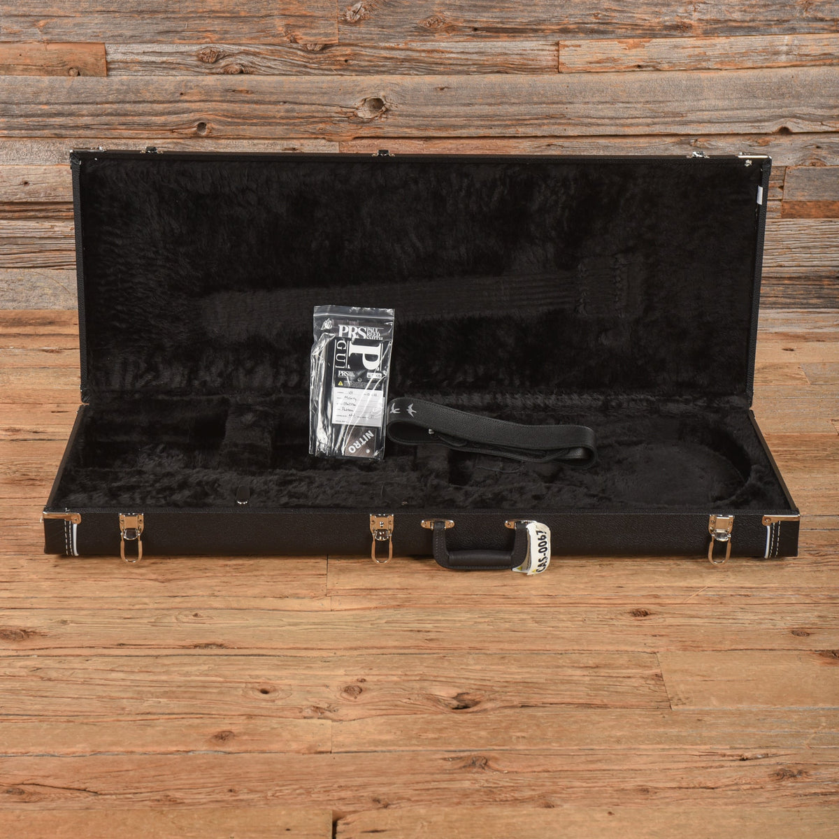 PRS McCarty Black 2023 - View 9 | MusicMarket