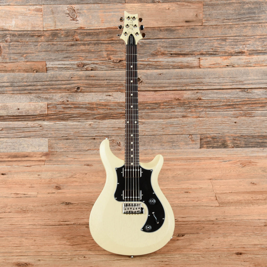 PRS S2 Standard 24 White 2023 - View 4 | MusicMarket
