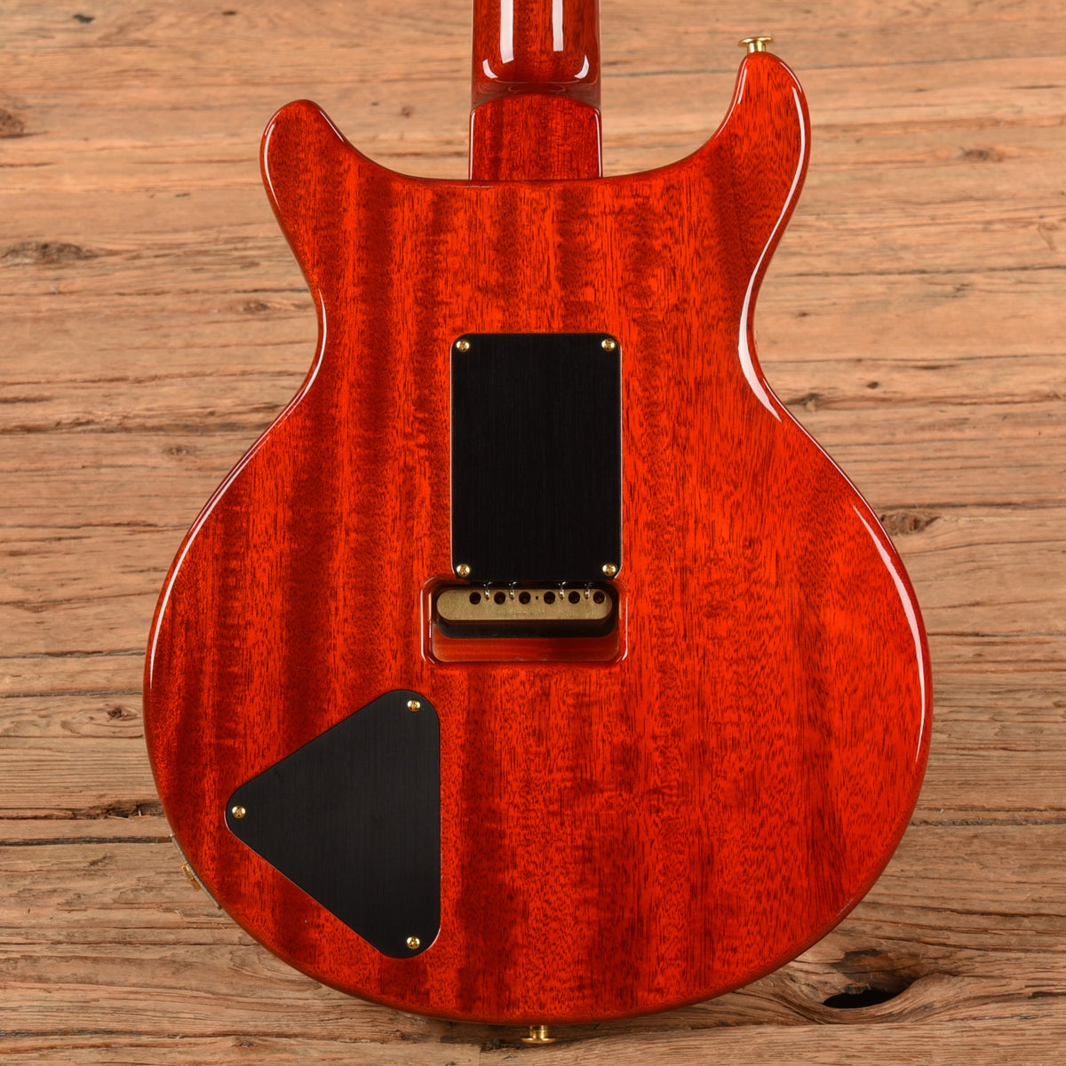 PRS Santana Retro Sunburst 2024 - View 3 | MusicMarket