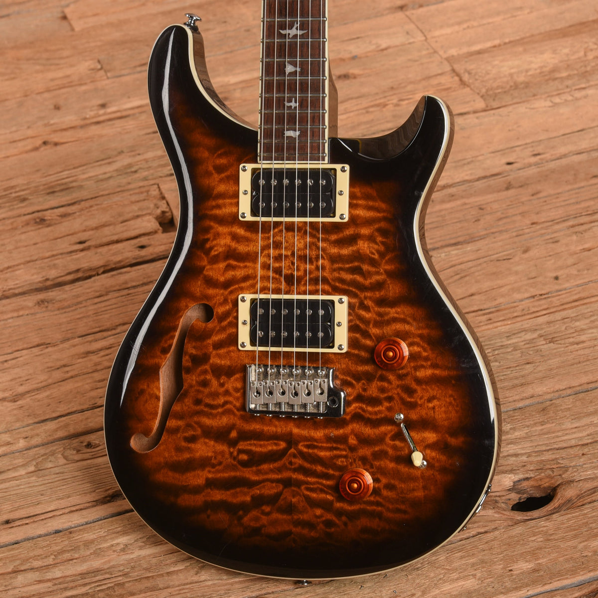 PRS SE Custom 22 Semi-Hollow Sunburst - View 2 | MusicMarket