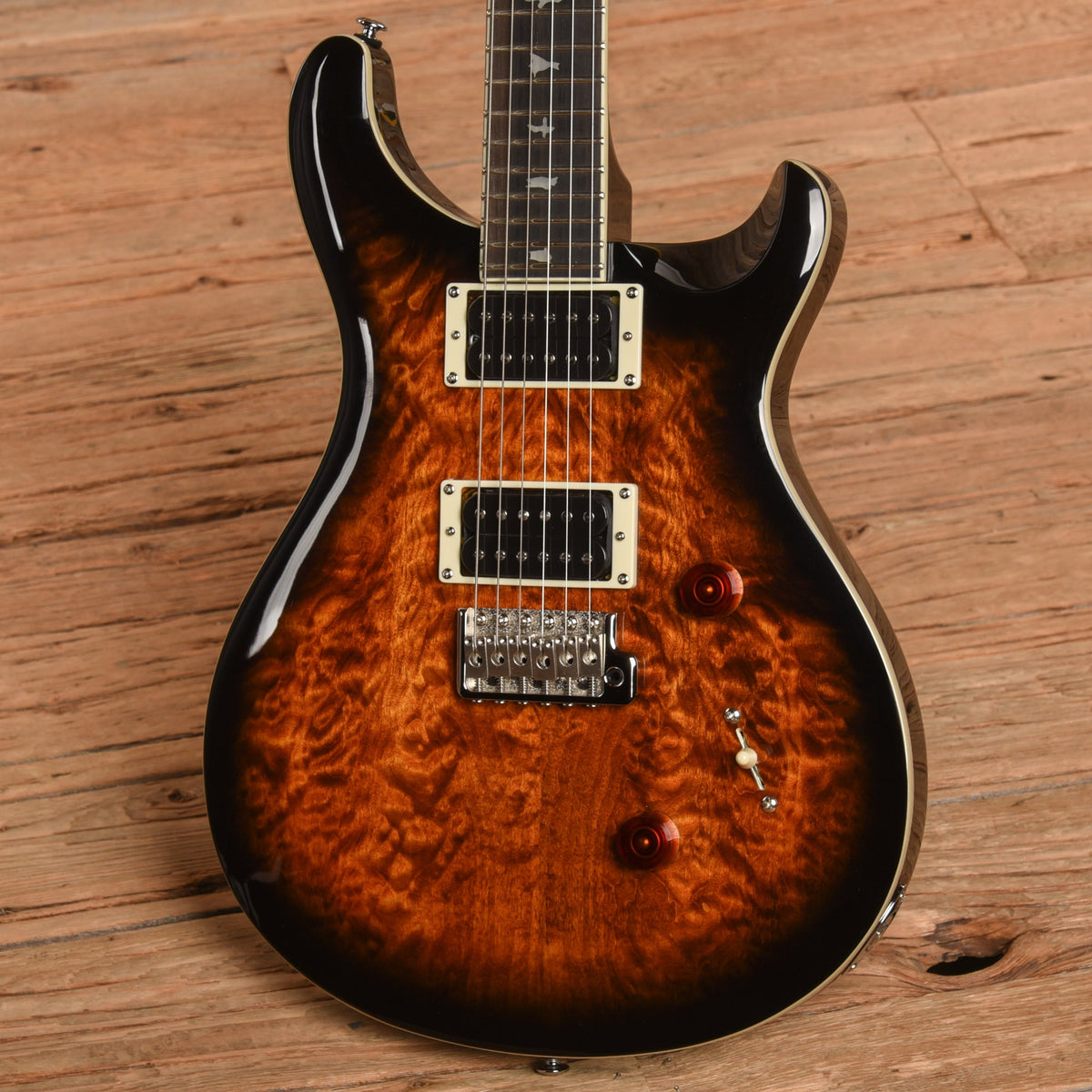 PRS SE Custom 24 Sunburst - View 2 | MusicMarket