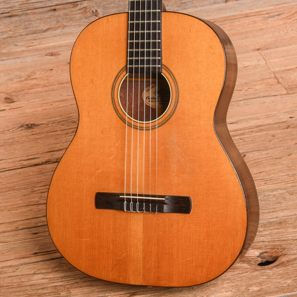 Regal Estudiante Natural - View 2 | MusicMarket