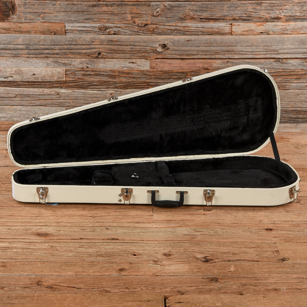 Reverend Mike Watt Wattplower Bass Natural - Joe Trohman - View 9 | MusicMarket