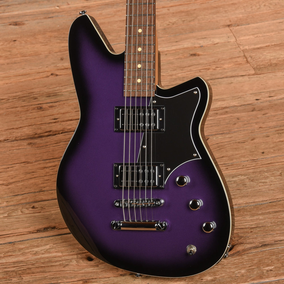 Reverend Descent RA Baritone Purple Burst 2023 - View 2 | MusicMarket